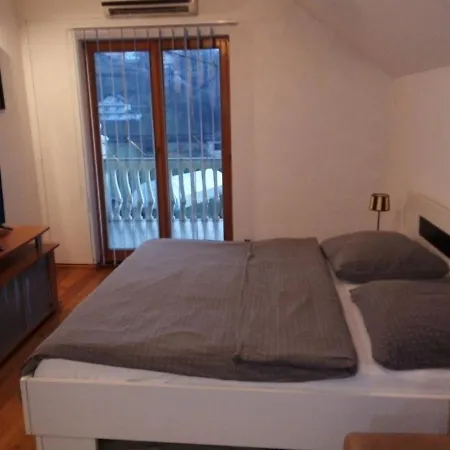 House Afan Hadžići